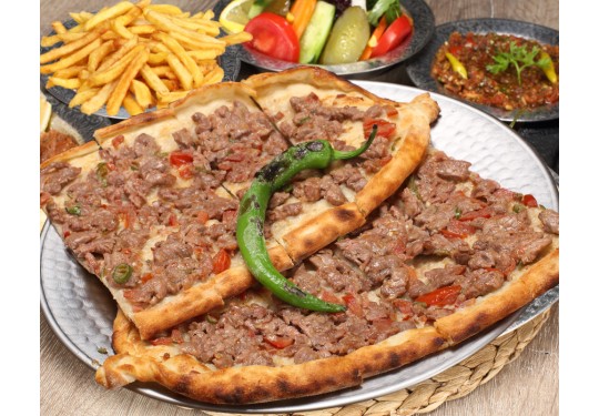 Kuşbaşılı Pide