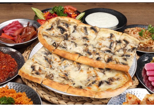 Mantarlı Pide